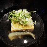 鳥田中 - 島原養殖スッポンのお椀鶏スープの煮こごりと島原養殖スッポンのお椀　スッポンの身とエンペラ入り玉子豆腐