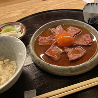 肉和食 月火水木金土日 - 