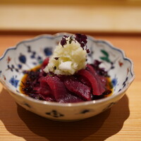 肉屋 雪月花 NAGOYA - 噴火湾の本鮪と松坂牛のコラボ