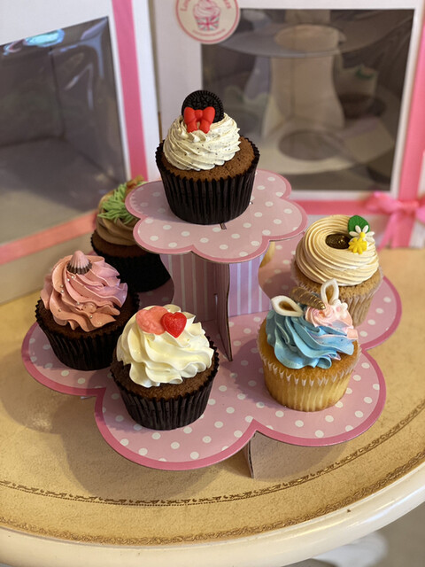 ロンドン カップケーキ 名古屋店 London Cupcakes 覚王山 ケーキ 食べログ