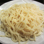 風雲児 新宿本店 - 特製つけめん・麺、大盛り