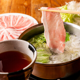 A simple but profound shabu shabu you can enjoy all year round.