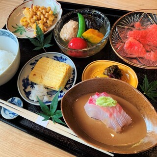 ランチ 鯛茶漬け御膳 全5品 茜坂大沼 赤坂 懐石 会席料理 食べログ