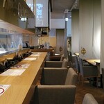 海鮮 みなと家 - 店内