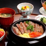 シェラトン都ホテル大阪 日本料理 うえまち - 国産牛サーロインステーキ重 ≪平日ランチタイム限定≫ 