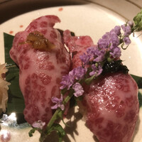 個室 和牛焼肉 吟 難波店 - 