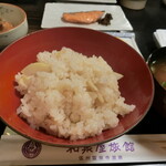 Reisendera Onsen Izumiya Ryokan - タケノコご飯