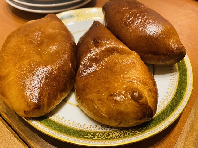 イクラバル 用賀 バル バール ネット予約可 食べログ
