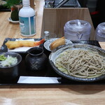 Kamakura Teuchi Soba Hanabusa - えび天もりそばランチセット