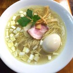 Fukurou - 【限定】はまぐり×鮎ラーメン（温・塩）＋味玉　1180＋100円