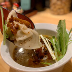 ジェシー 餃子とワイン - 