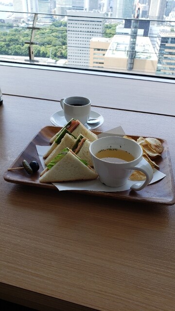 Kokuritsu Gan Kenkyu Senta Cafe Teria Sunday