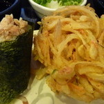 丸亀製麺 - 小海老かきあげ