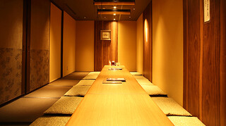 Shirakawa - 掘ごたつ座敷 12名席・1テーブル