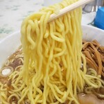 赤坂味一 - 麺アップ