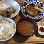 Shushokudou Toranomon Jouryuujo - Wメイン定食