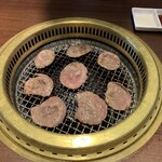 焼肉ぐりぐり家 - 