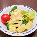 ステーキガスト - サラダバーは写真撮ったんですが、お肉の写真撮り忘れました・・・（´Д｀）