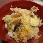 志なのすけ - 天丼の天丼部分アップ