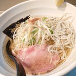 天雷軒 - 2020年7月限定：釜揚げしらすとすだちの塩らーめん 美味しいですけどちょっとしょっぱいかも