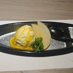 神戸牛と蟹料理 眞 - デザート。