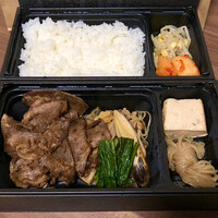 焼肉うしごろ 西麻布本店 - 2020.6.20  特製すき焼き弁当