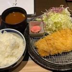 shungyokaikushiagekushitoriaemuzu - ロースかつ定食