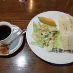 コーヒーショップビージン