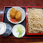 Shougetsuan - 【ランチ】 もりセット いなり寿司が二つついて６５０円