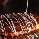 Teppan Yaki Okonomiyaki Teppan Hompo - バラエティ豊かな関西風お好み焼き