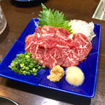 三酉屋 - 馬刺し748円