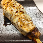 三酉屋 - チーズつくね231円