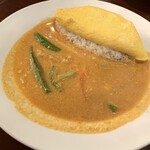 ビストロ ケー - オムレツバターチキンカレー