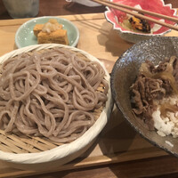 自家製粉石臼挽きうどん 青空blue 本店 - 