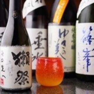 【各地の地酒・焼酎など旨い酒あります】