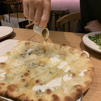 オービカ モッツァレラバー 横浜店 - 