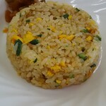 COPAL - 「ミニチャーハン」には「福神漬」が添えられています(^^)v