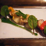 コムシコムサ - イイダコと野菜のマリネ　菜の花ソース