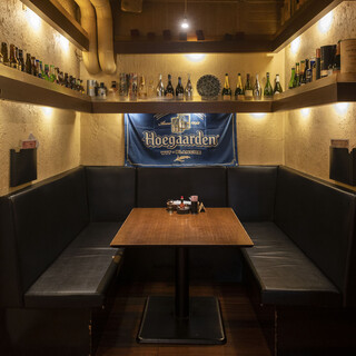 貸切可能！ゆったりと寛げる居心地の良い店内は宴会にも最適