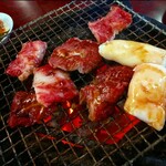 アリラン峠 - 肉厚なお肉焼きます