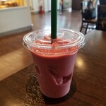 Cafe SABOR - 富良野いちごスムージー 530円