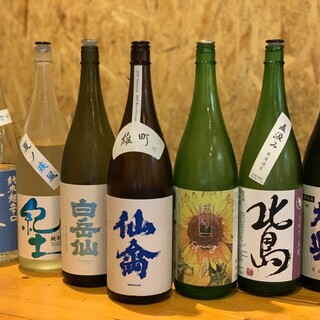 种类丰富的日本酒和晚酌套餐也很不错饮品菜单很丰富