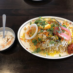 カーン・ケバブ・ビリヤニ - チキンビリヤニ