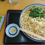 花岡製麺 - 冷やかけ特大 天ぷら