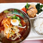 ソウル市場 - ビビン麺セット