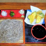 甘い十割そば やぶき - 料理写真:もり蕎麦、大盛