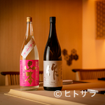 Sushi Rokushiki - 寿司の傍らで存在感を放つ、店主が選ぶ日本酒に酔いしれて