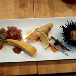 BAR COMEDOR UNiCO - タパス盛り合わせ