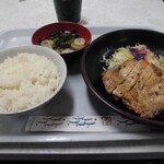 萬栄 - 