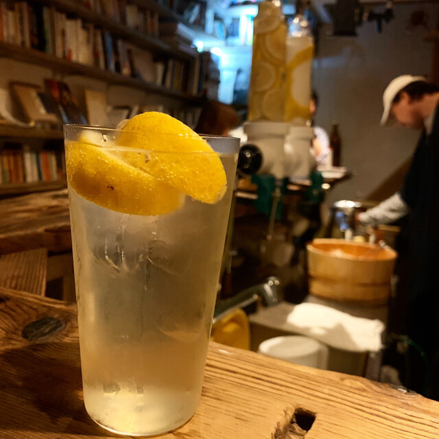 The Open Book 新宿三丁目 バー 食べログ The Open Book 新宿三丁目 バー 食べログ
